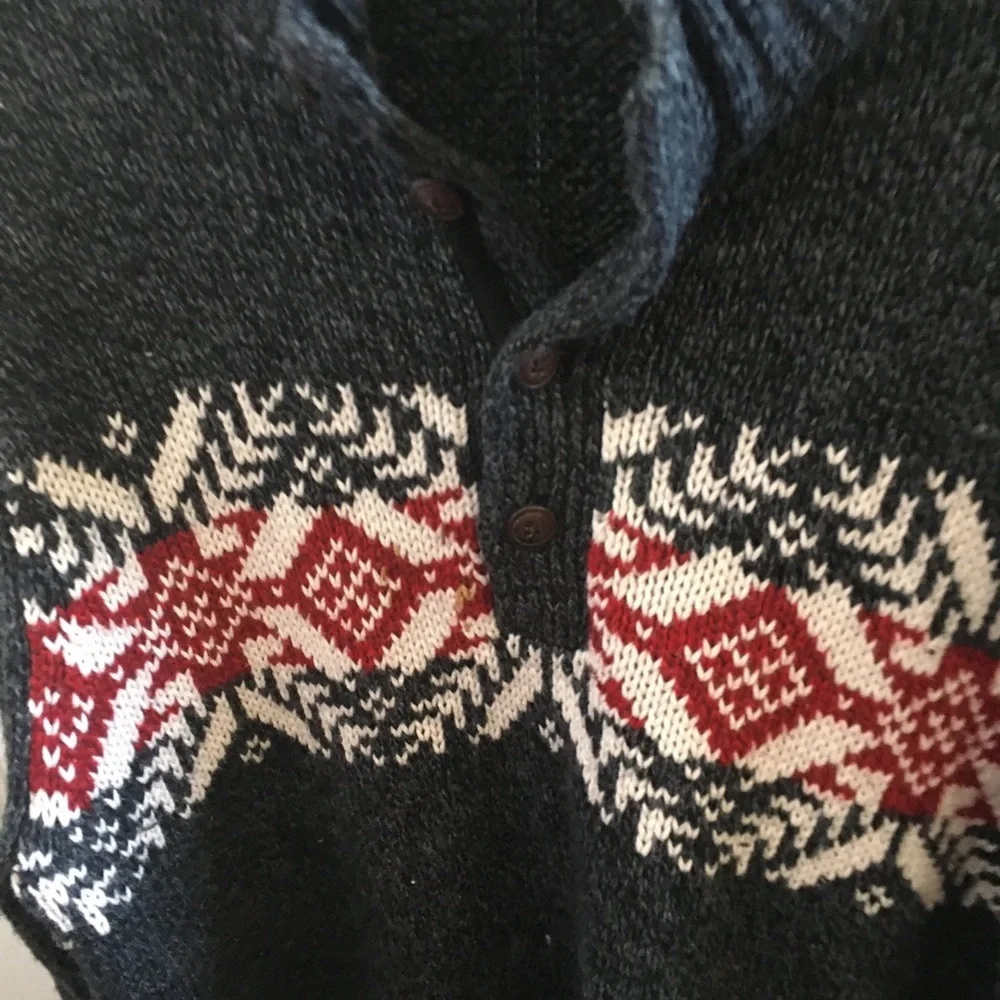 FINAL MARKDOWN Mens izod sweater large